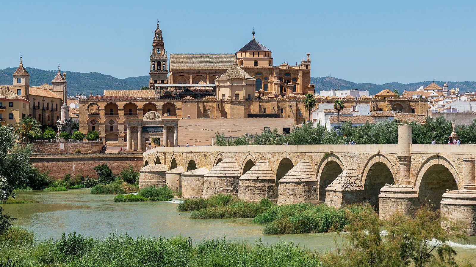 Moschee von Córdoba: 856 Säulen und eine Kathedrale