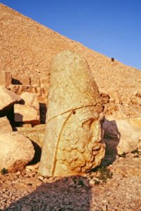 Nemrut Dağı dev heykelleri: Kommagene Krallığı’nın sırrı