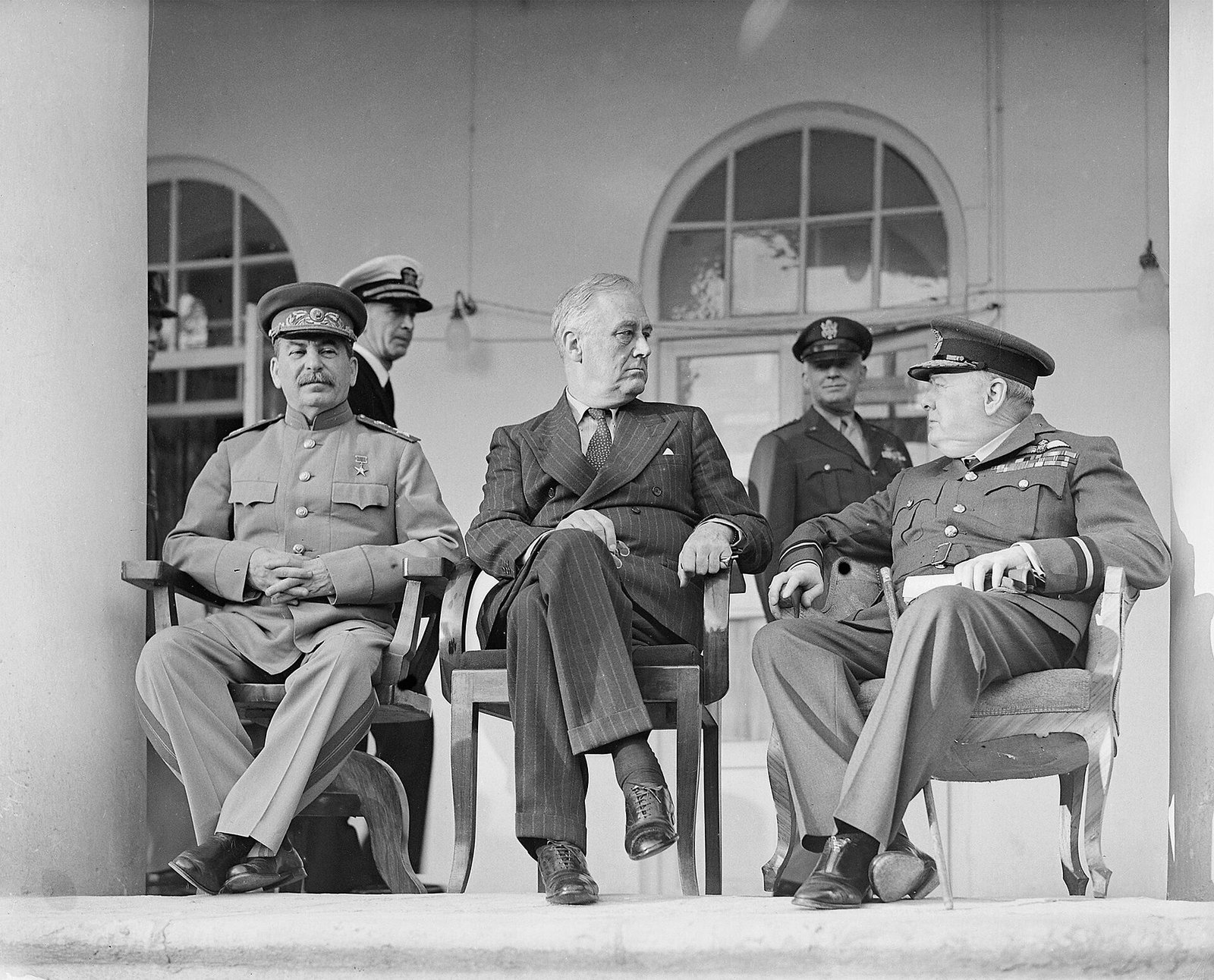 İosif Stalin: Qoridən Sovet İttifaqının rəhbərliyinə