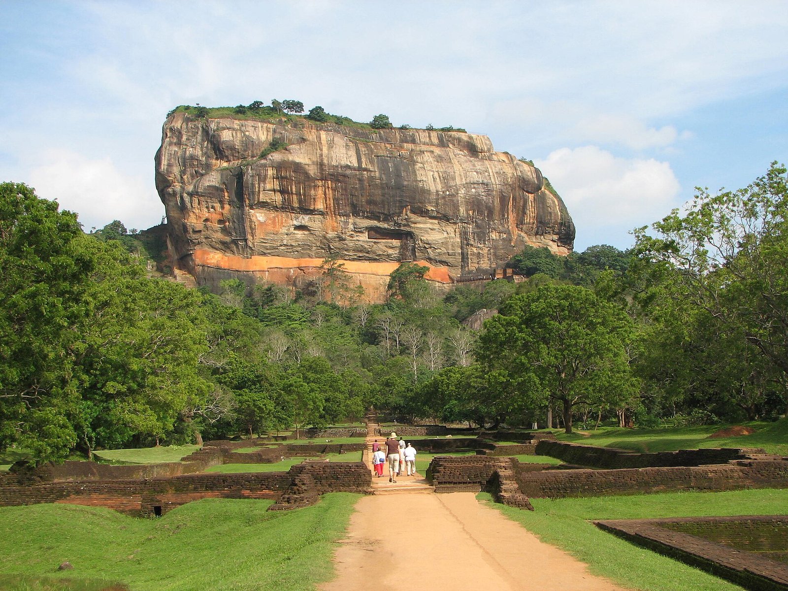 Sigiriya, Şri Lankanın Şir qayası: səmadakı saray