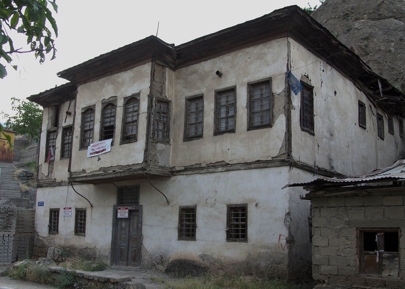 Gümüşxanənin tarixi və adının mənşəyi: gümüşün izi