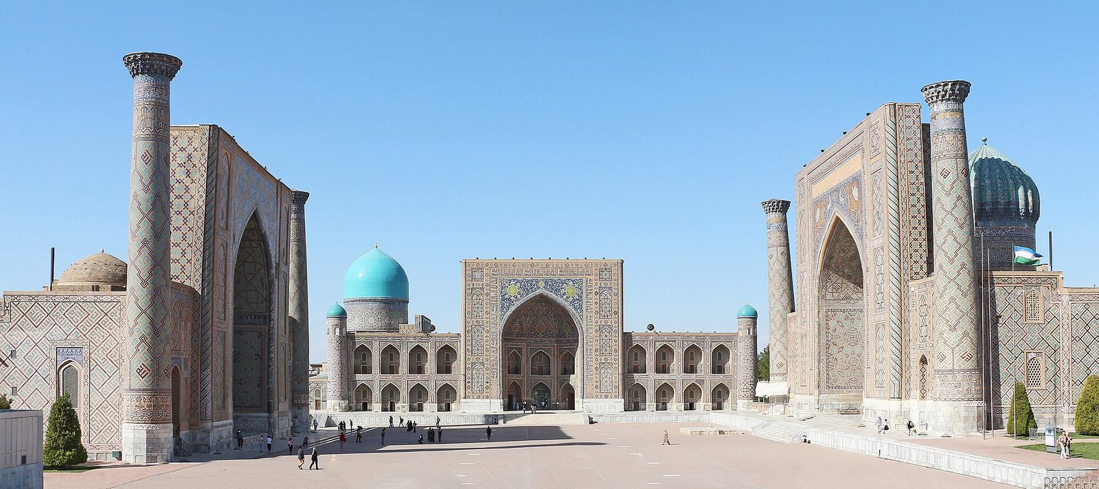 Registan Meydanı: Semerkant'ın üç medresesi ve Timur'un başkenti nasıl kuruldu?