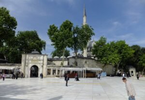 Eyüp-Sultan-Moschee: Geschichte und ihre tiefe Verehrung