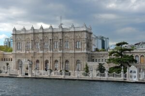 Dolmabahçe Palace: History, Tickets and Atatürk’s Room