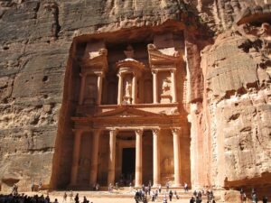 Petra Antik Kenti Nerede? Kayaya Oyulmuş Kayıp Nebati Şehri